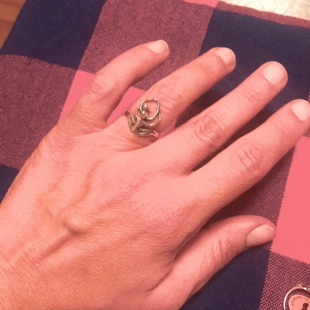 SILVER RING .925 - Picture 2 of 2